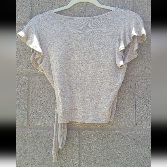 Caution to The Wind faux wrap crop top - Picture 3 of 8